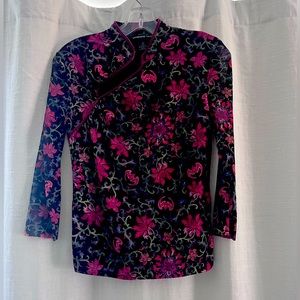 Super cute VINTAGE VIVIENNE TAM mesh long sleeved Y2K 90’s